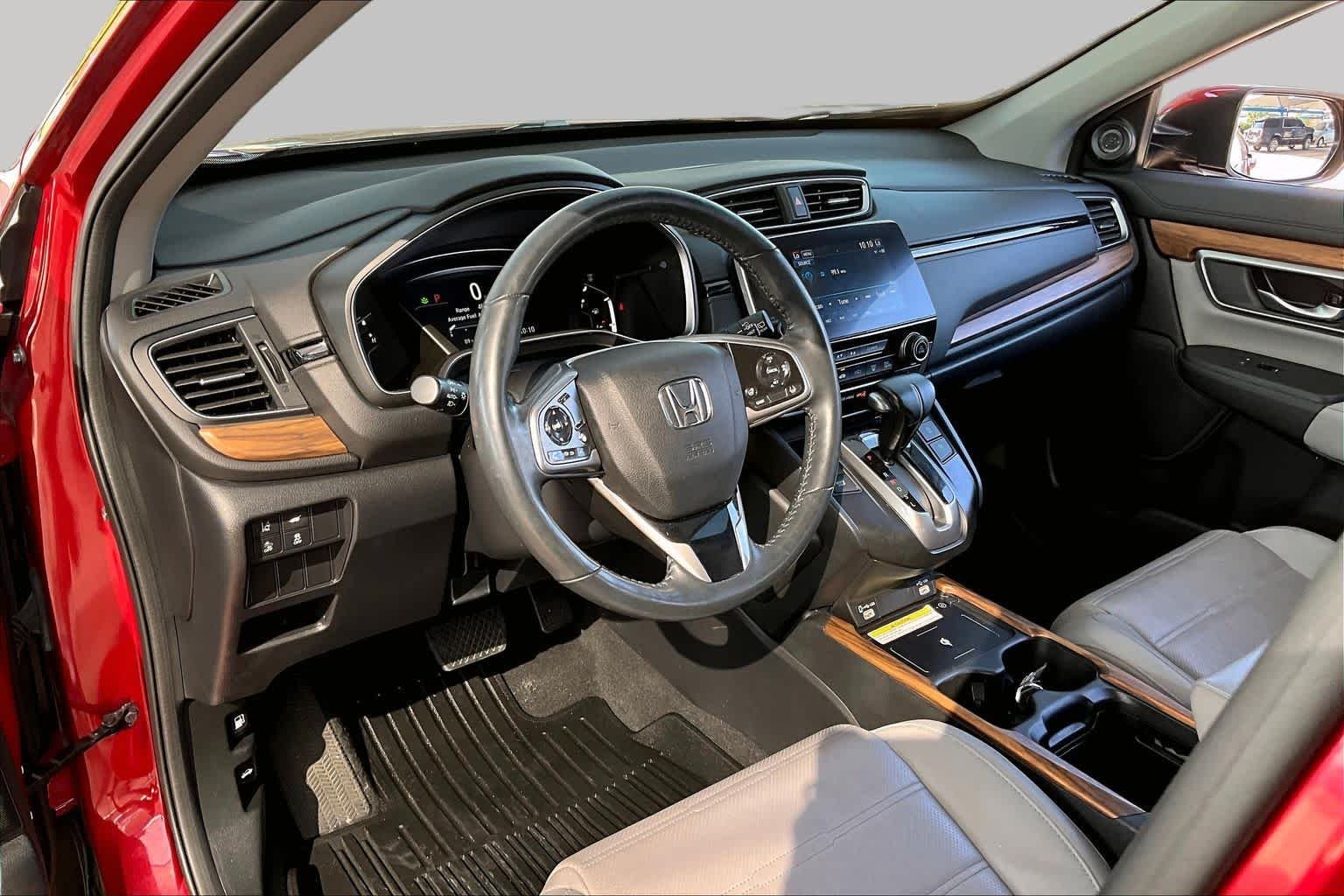 Used 2020 Radiant Red Metallic Honda Touring image 18
