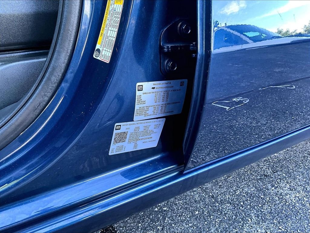 Used 2023 Blue Chevrolet Custom image 33