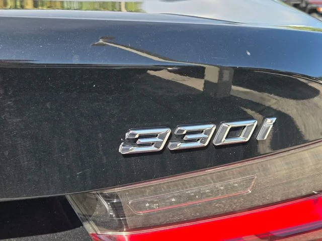 Used 2022 Black BMW 330i image 7