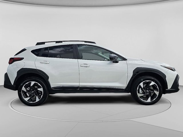 New 2026 CRYSTAL WHITE PEARL Subaru Limited image 7