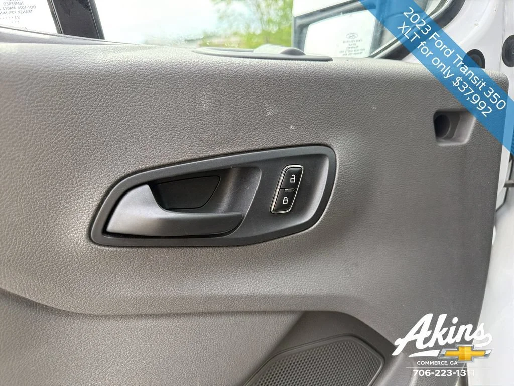 Used 2023 White Ford XL image 18