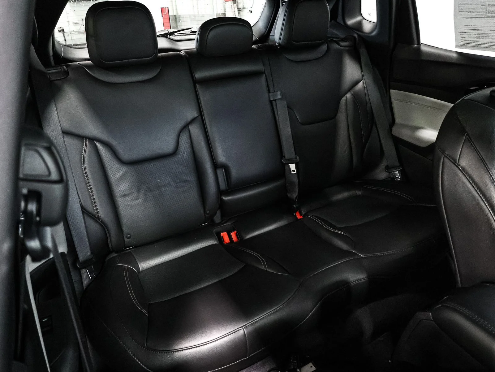 Certified Used 2023 Silver Jeep Limited image 23