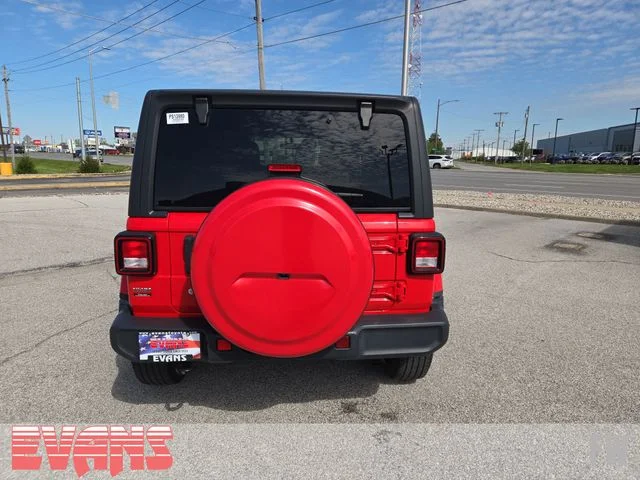 Used 2019 Red Jeep Unlimited Sahara image 29