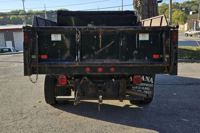 Used 2020 White Ford XL Cab & Chassis 2D image 6