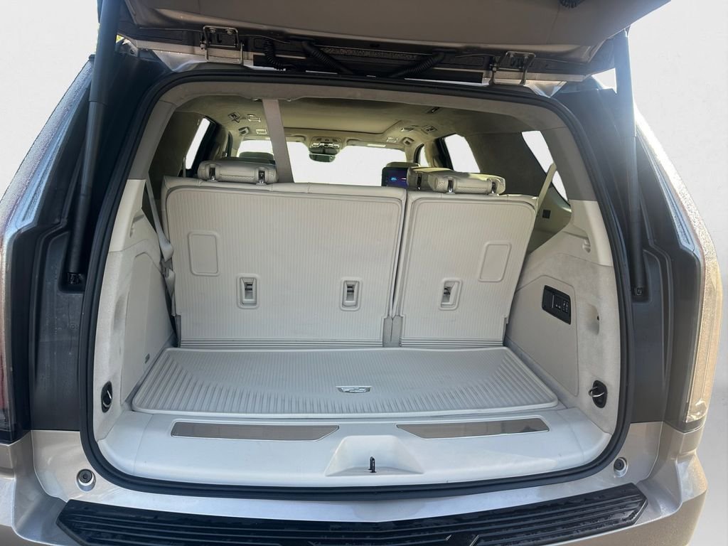 Used 2025 Brown Cadillac Sport Platinum image 13