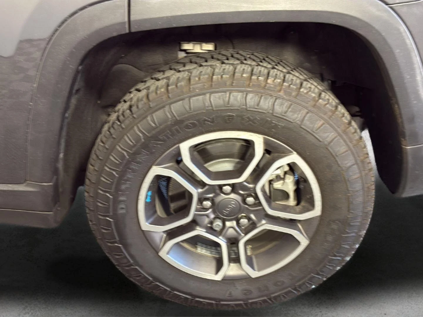 Used 2023 Baltic Gray Metallic Clearcoat Jeep Trailhawk image 15