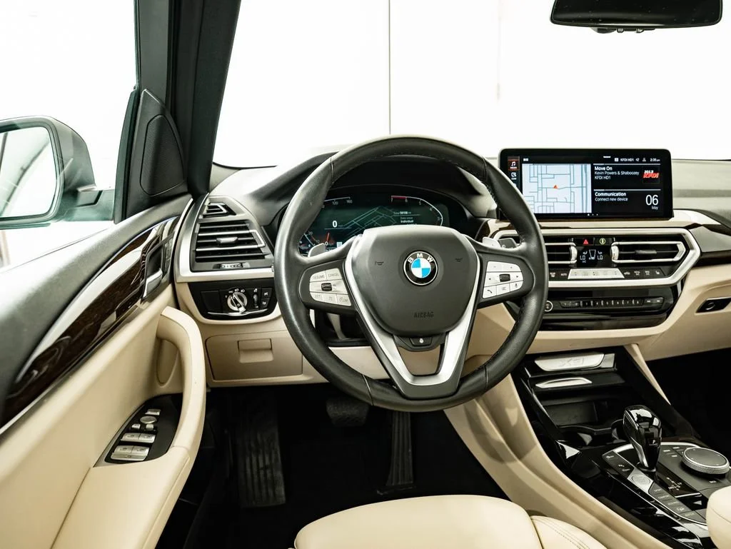 Used 2022 Phytonic Blue Metallic BMW xDrive30i image 34