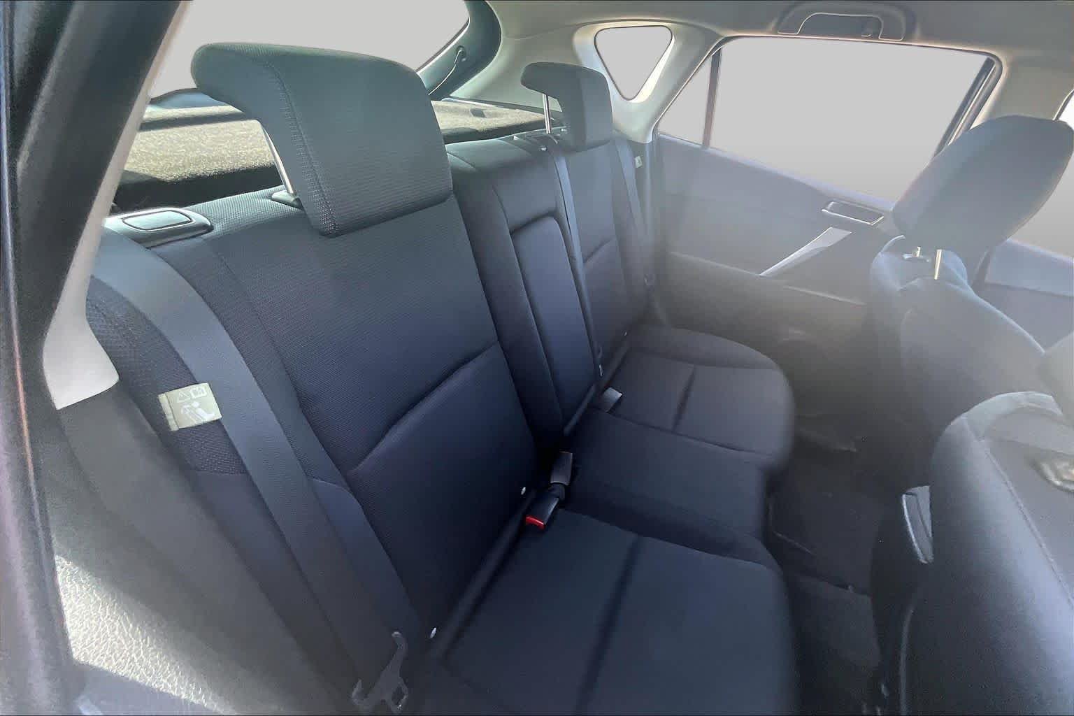 Used 2010 Liquid Silver Metallic Mazda s Sport image 18