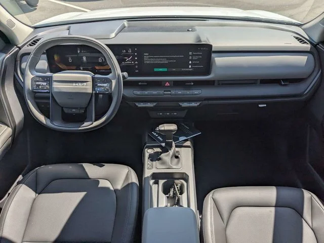 New 2027 Snow White Pearl Kia EX image 16