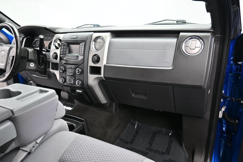 Used 2013 Blue Flame Metallic Ford XLT image 21
