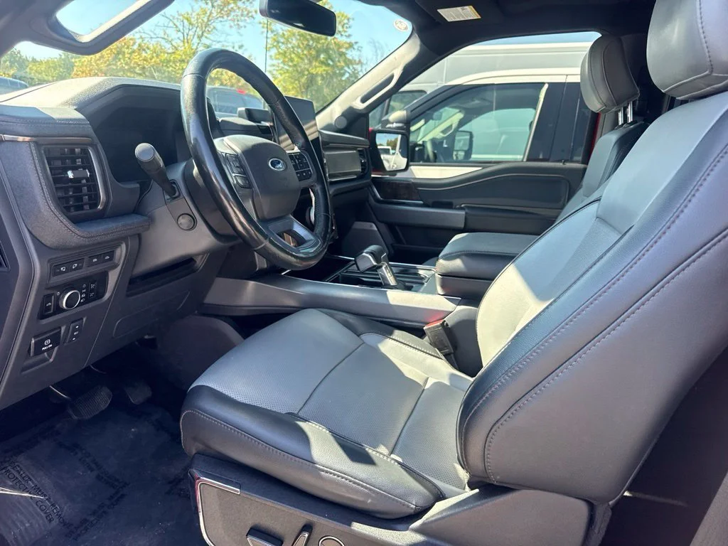 Used 2023 Red Ford Lariat image 3