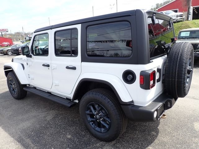 New 2026 Bright White Clear-Coat Exterior Paint Jeep 85th Anniversary Edition image 3