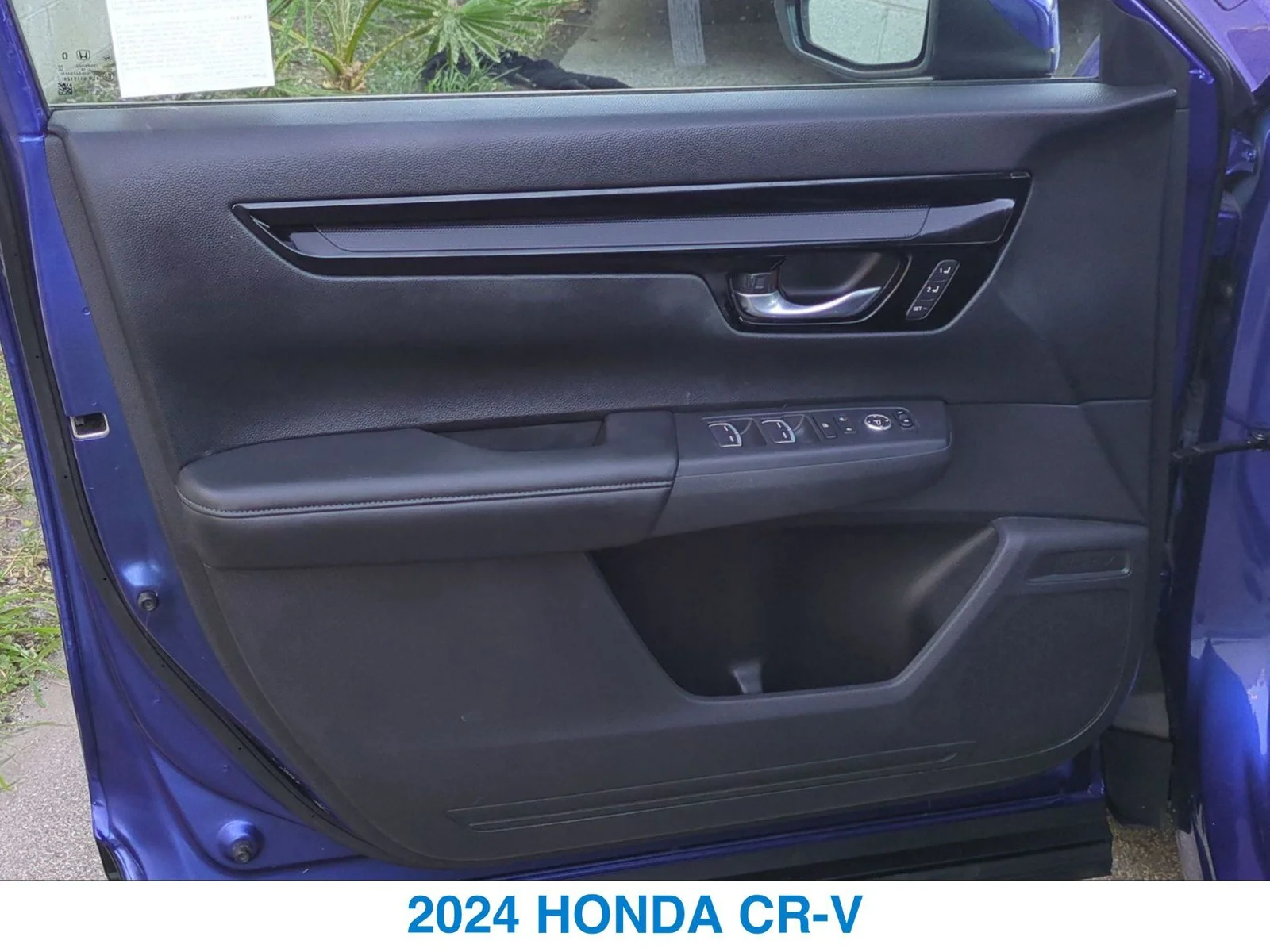 Used 2024 Blue Honda EX-L image 12