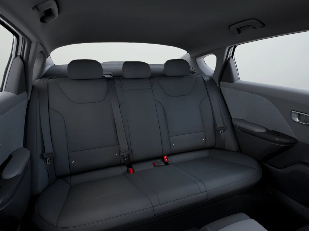 New 2026 Snow White Pearl Kia LXS image 11