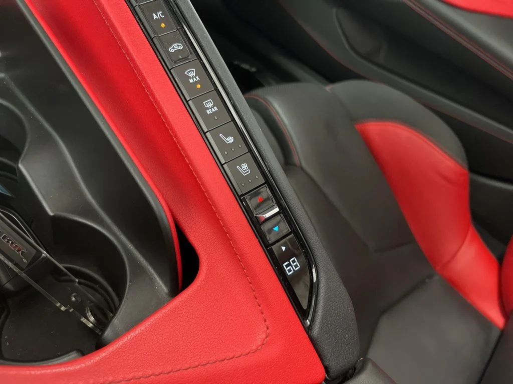 Used 2022 Red Chevrolet Stingray image 18