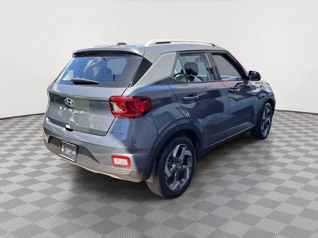 Used 2025 Ecotronic Gray Hyundai SEL image 2