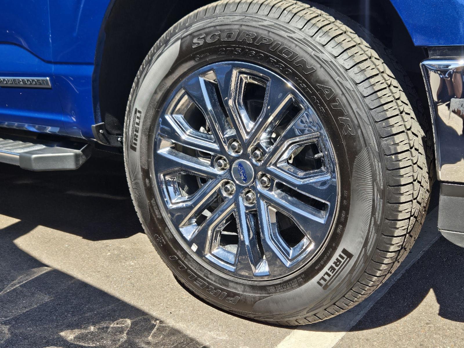Used 2025 Atlas Blue FORD XLT image 8