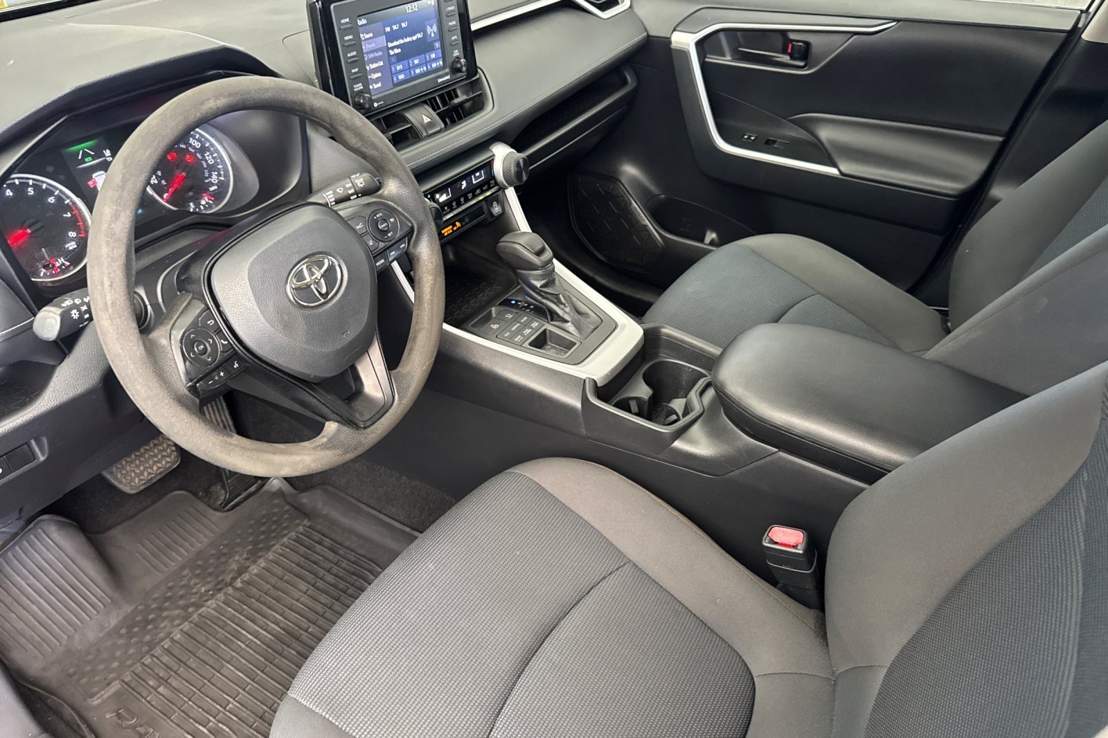 Used 2021 MAGNETIC GRAY Toyota LE image 9
