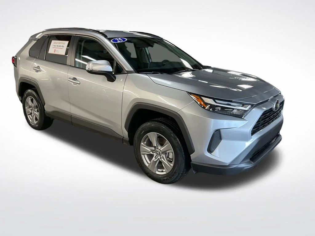 Certified Used 2025 Silver Toyota XLE image 7
