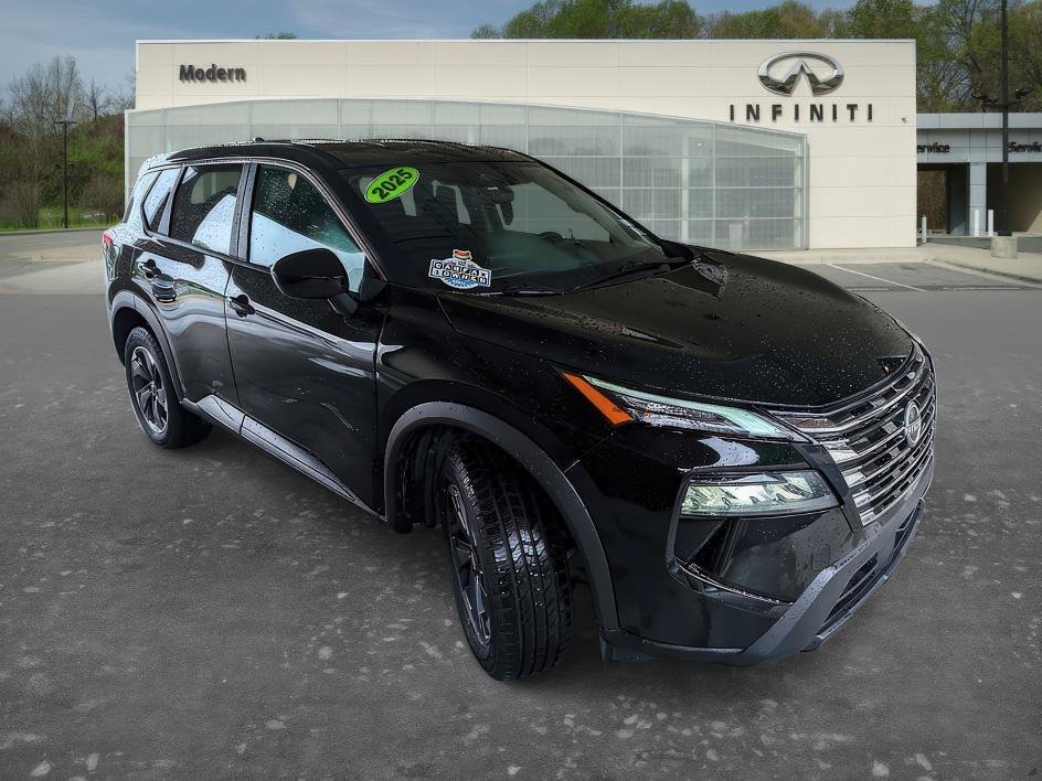 Used 2025 Super Black Nissan SV image 2
