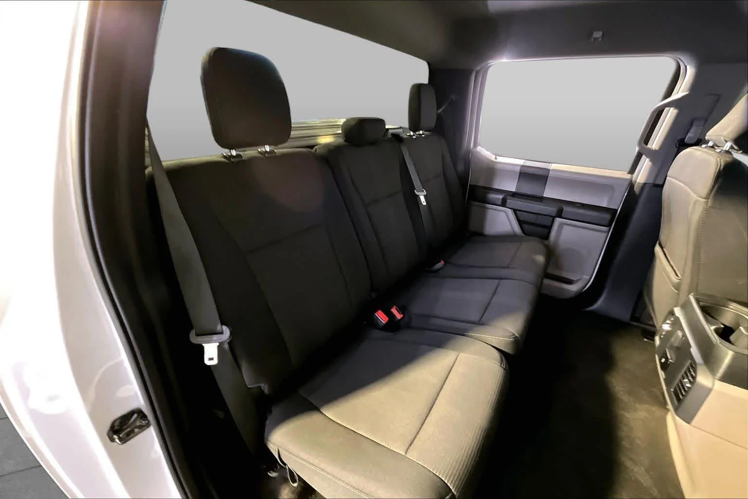 Used 2020 Oxford White Ford XL image 20