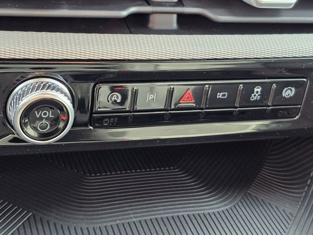 New 2026 Carbonized Gray Metallic Ford Active image 8