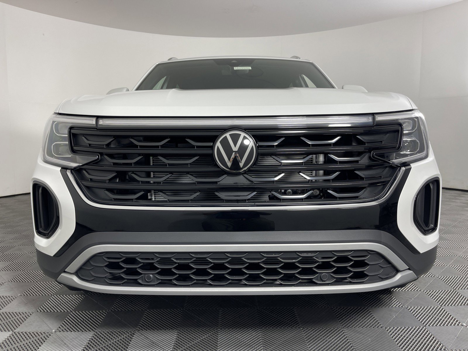 New 2026 Opal White Pearl Volkswagen 2.0T SE image 8