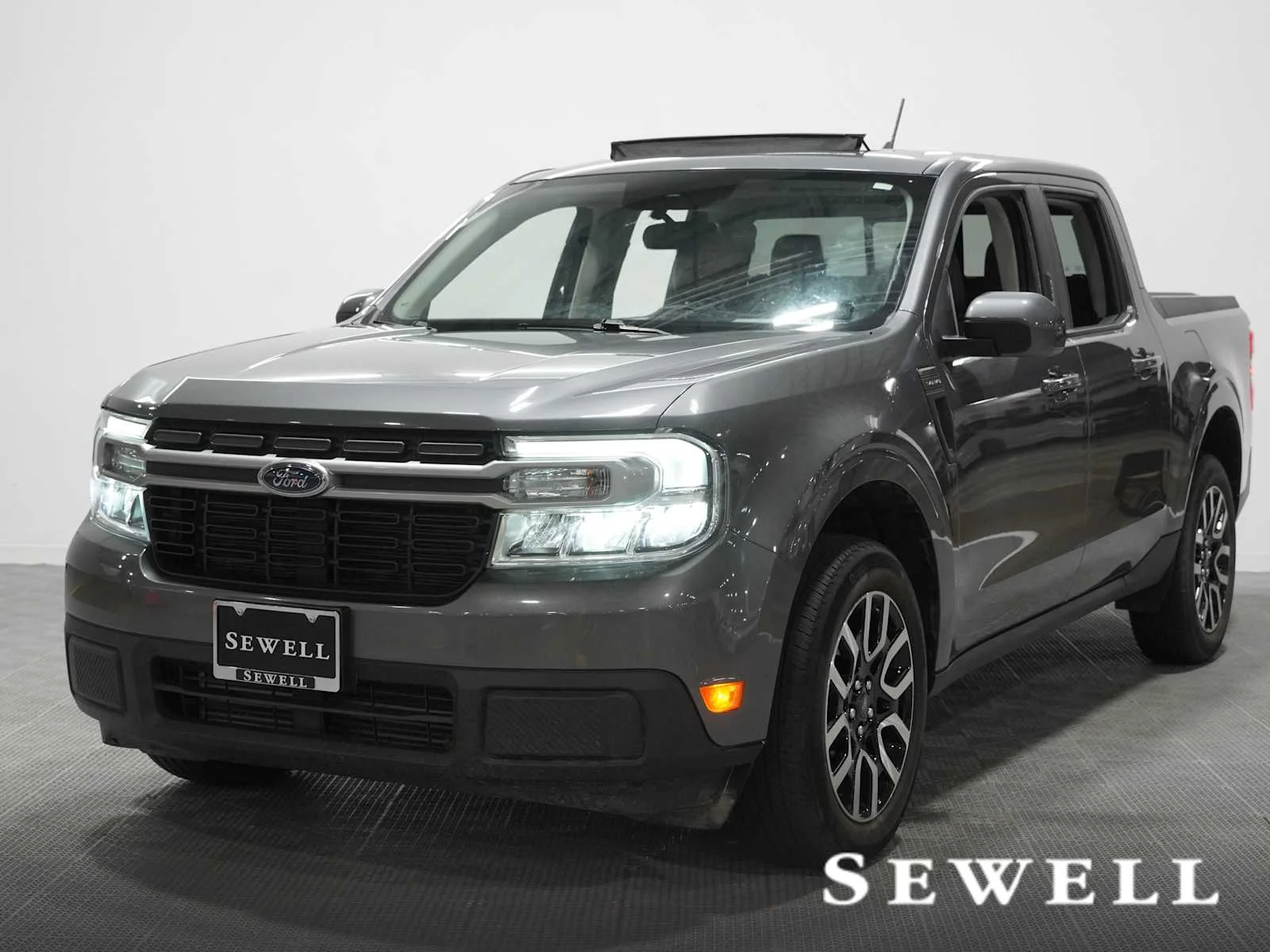 2023 Ford Maverick Lariat
