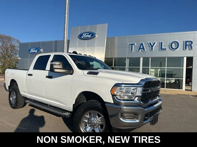 2024 RAM 2500 Tradesman 4X4 Crew Cab SWB's photo