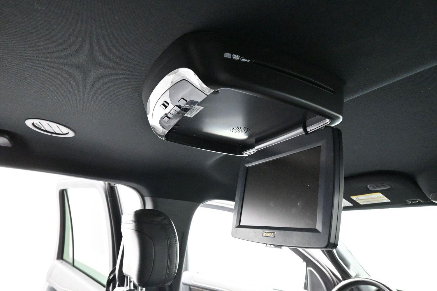 Used 2018 Shadow Black Ford Limited image 40