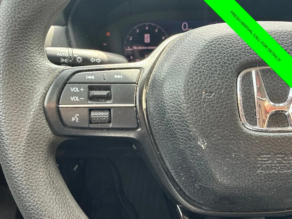 Used 2024  Honda LX image 22