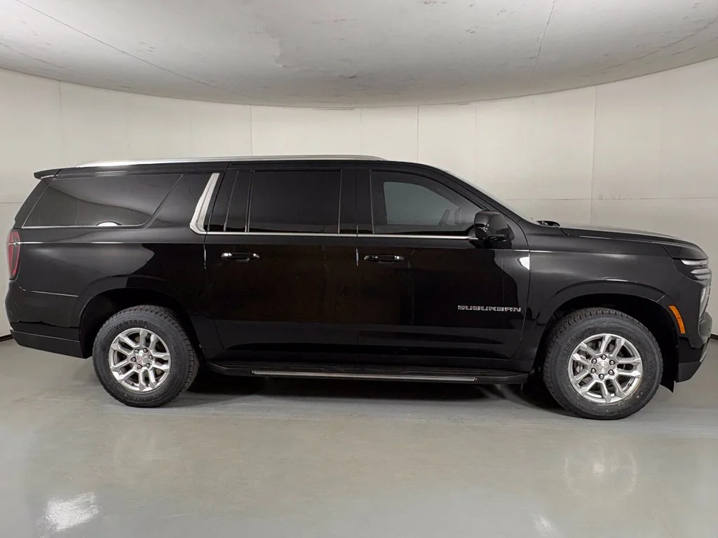 Used 2025 Black Chevrolet LT image 11
