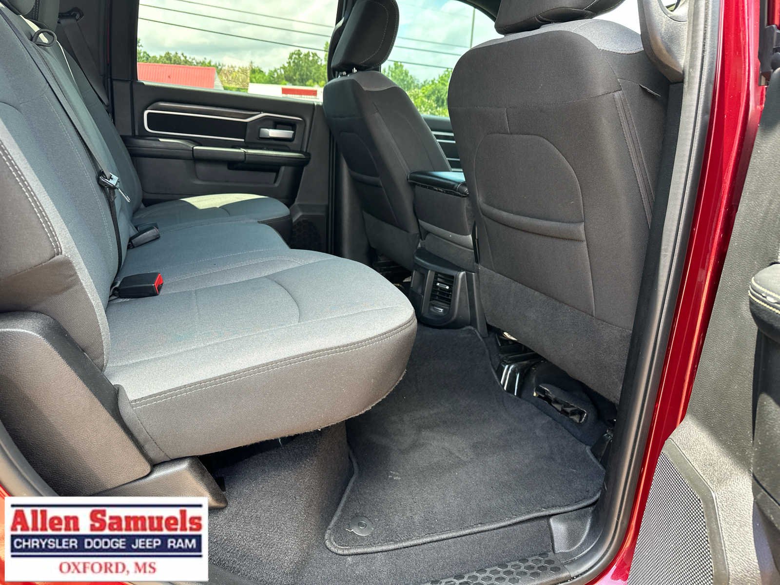 Used 2024 Delmonico Red Pearlcoat Ram Big Horn image 40