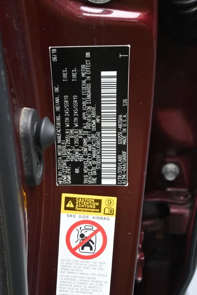 Used 2018 Ooh La La Rouge Mica Toyota Limited Platinum image 24