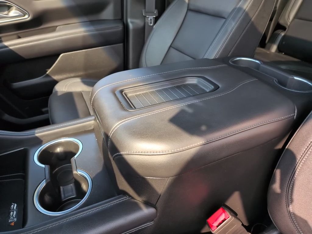 Used 2022  Chevrolet LT image 24