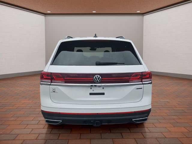 Certified Used 2026 White Volkswagen 2.0T SE w/Technology image 29
