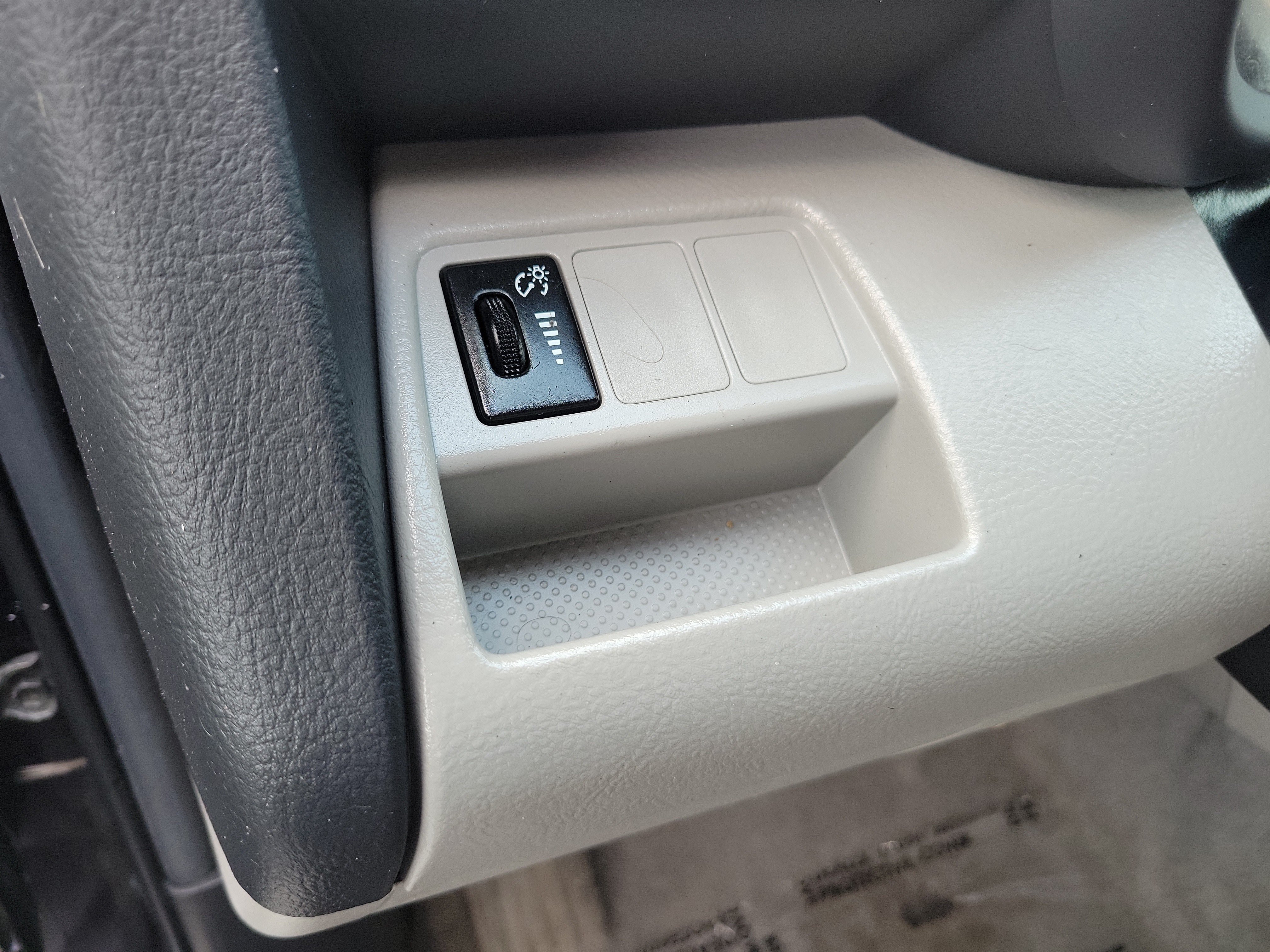 Used 2012 Black Toyota Base image 23