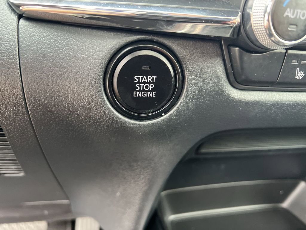 2021 Mazda CX-30 Premium - Photo 16