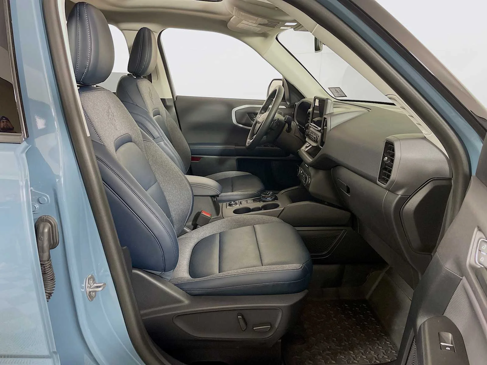 Used 2021 Area 51 Ford First Edition image 26