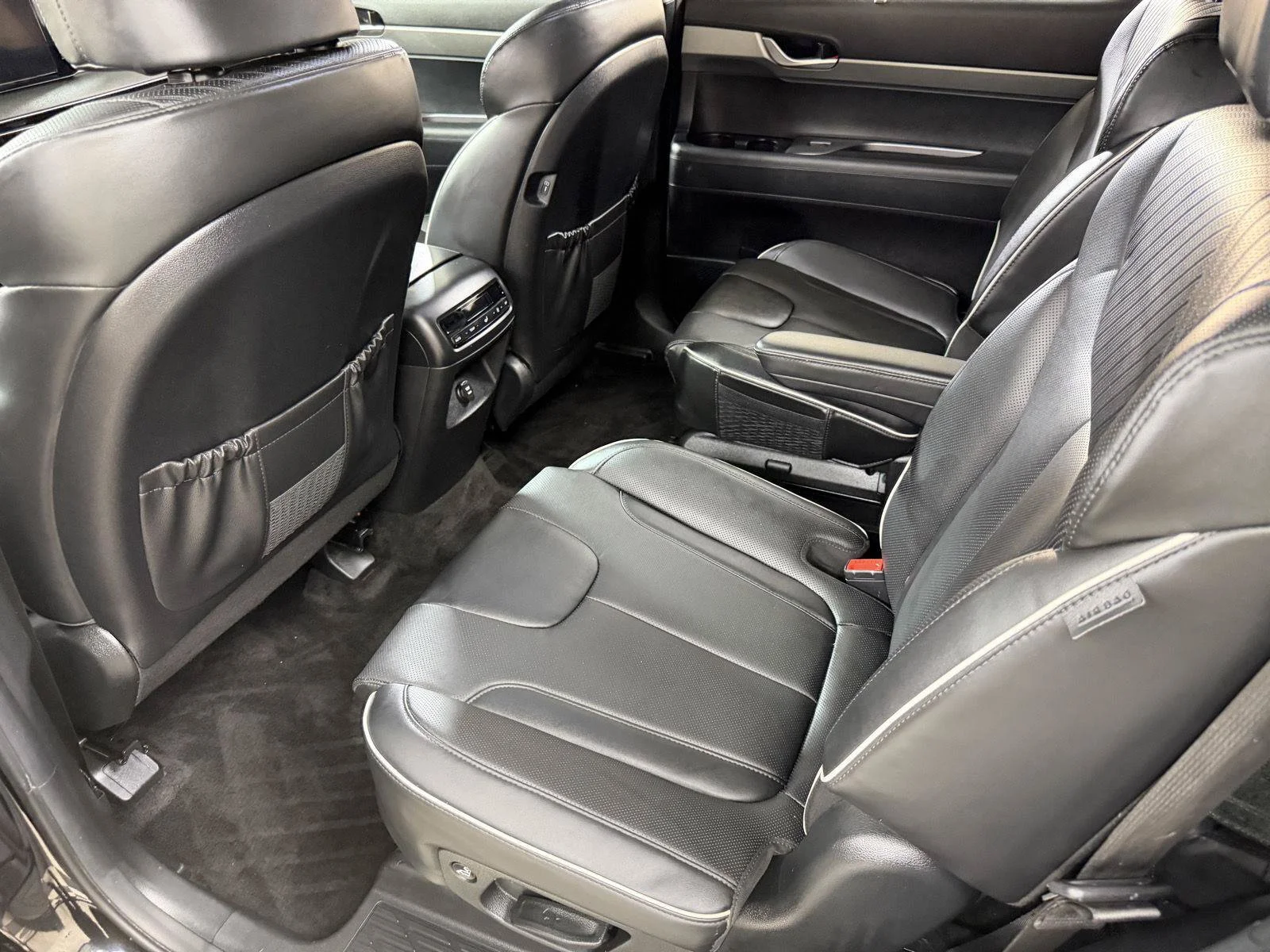 Used 2024 Black Hyundai XRT image 7