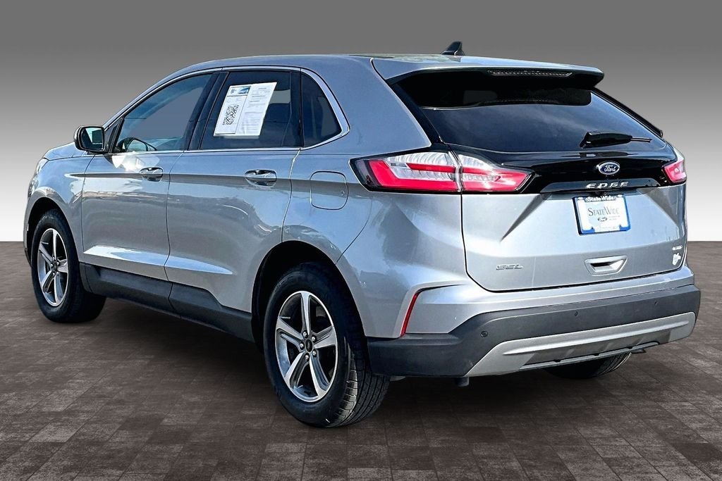 Used 2024 Silver Metallic Ford SEL image 25