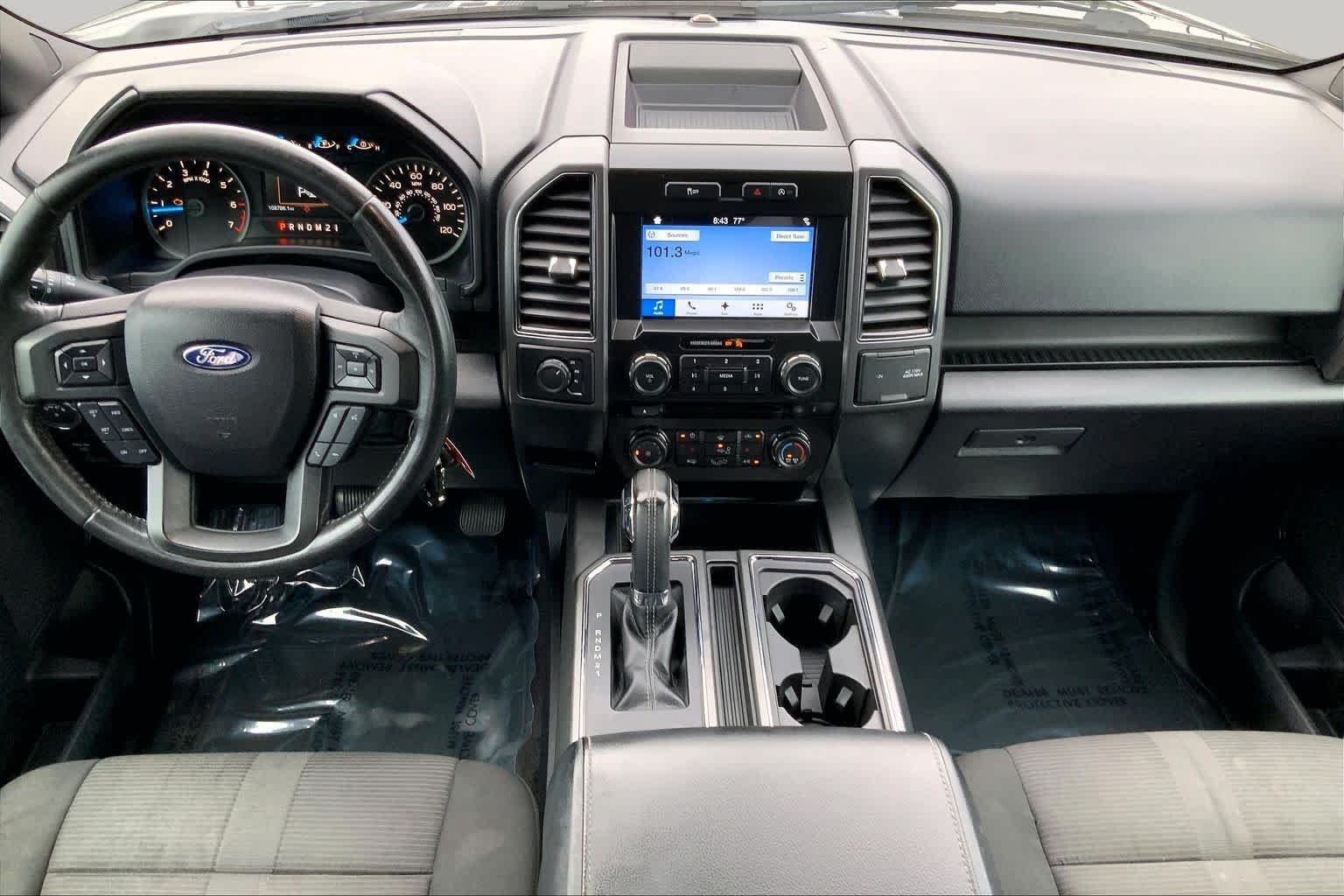 Used 2017 Shadow Black Ford XLT image 14