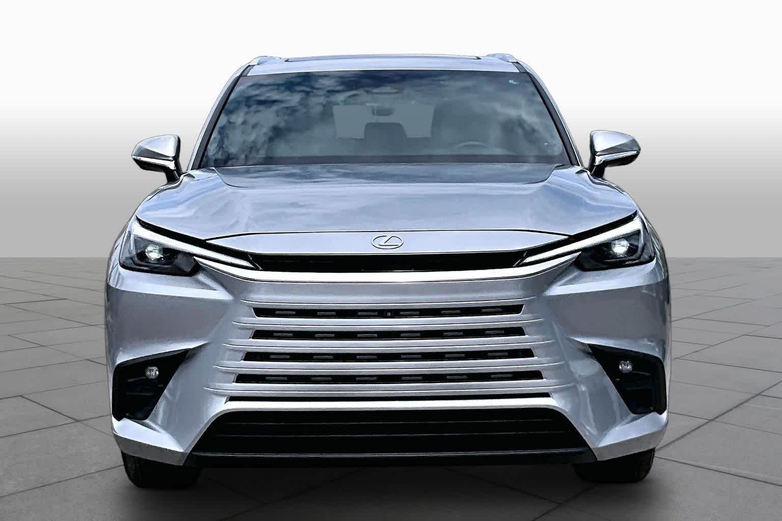 Certified Used 2025 CELESTIAL SILVER Lexus Premium image 4