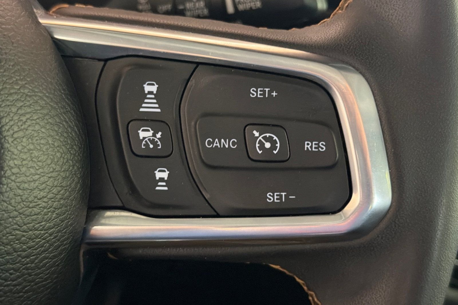 2024 Jeep Wrangler 4-Door Sahara - Photo 33