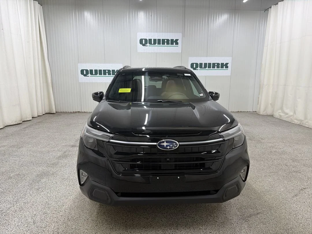 New 2026 Crystal Black Silica Subaru Touring image 2