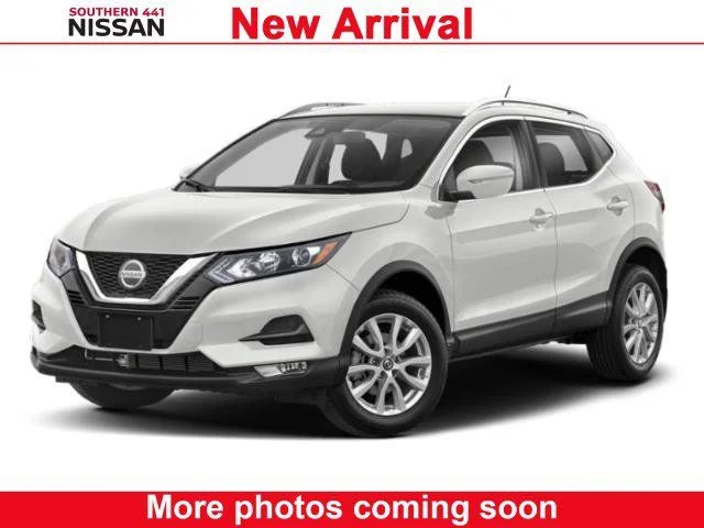 Certified Used 2020 White Nissan SV image 1