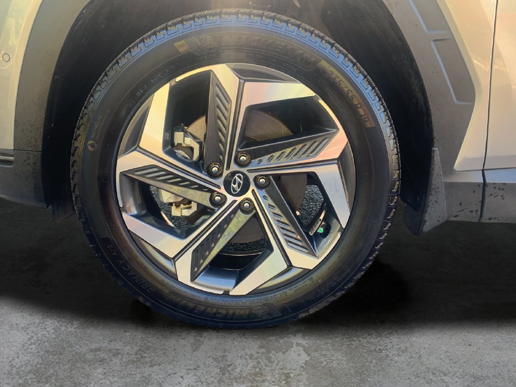 Certified Used 2024 Shimmering Silver Hyundai Limited image 48