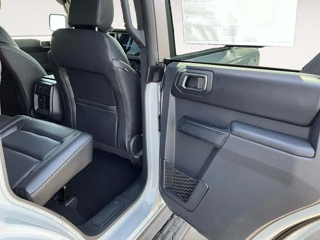 New 2026 Avalanche Ford Outer Banks® image 11