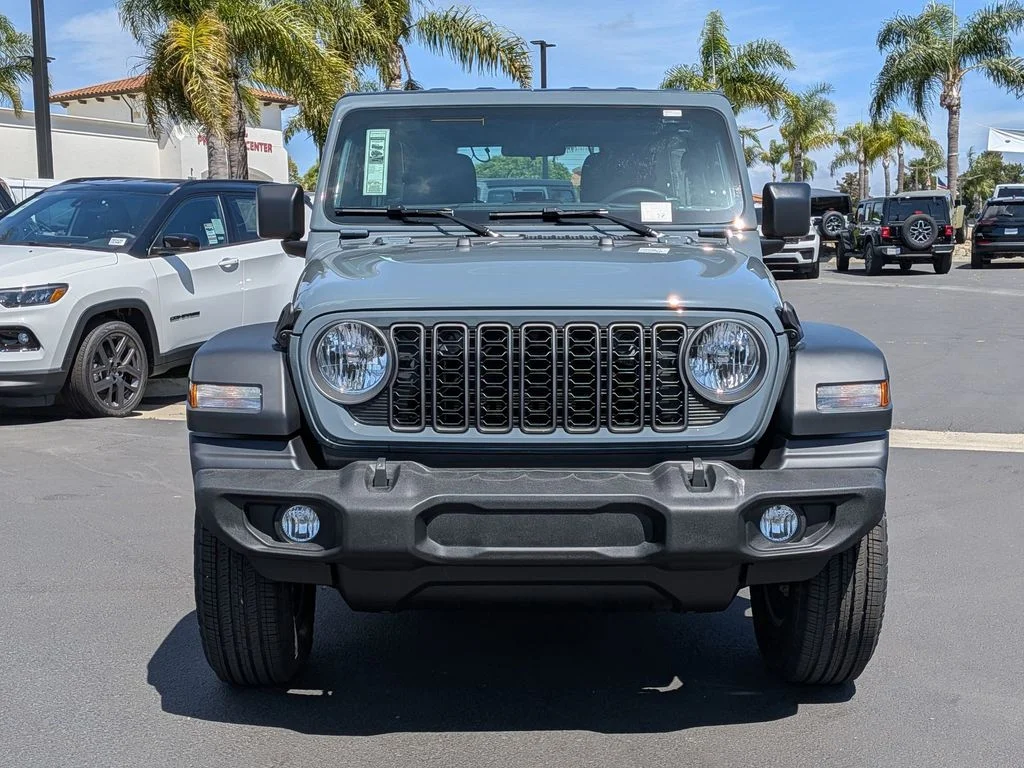 New 2026 Anvil Clear-Coat Exterior Paint Jeep Sport image 2
