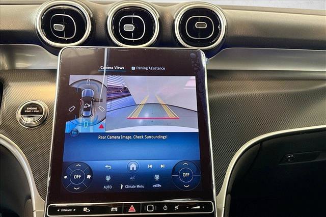 New 2026 Polar White Mercedes-Benz GLC 300 image 43